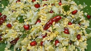 ಬಾಯಲ್ಲಿ ನೀರು ತರಿಸುವ ಈ ಹೆಸರುಬೇಳೆ ಕೋಸಂಬರಿ ಮಾಡಿ..! 5 ನಿಮಿಷ ಟೈಮ್ ಸಾಕು..!