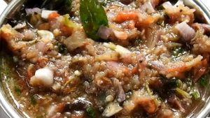 ಒಂದೇ ಬದನೆಕಾಯಿಯಲ್ಲಿ ಅದ್ಭುತ ರುಚಿಯ ಗೊಜ್ಜು ಸವಿಯಿರಿ..! ಮಾಡುವ ವಿಧಾನ ಇಲ್ಲಿದೆ..!