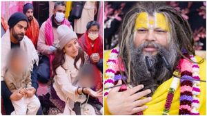 ವೃಂದಾವನ್ ಧಾಮದ ಪ್ರೇಮಾನಂದ ಬಾಬಾರ ಭೇಟಿಯಾದ ವಿರಾಟ್..! ಈ ಬಾಬಾ ಯಾರು ಗೊತ್ತಾ?