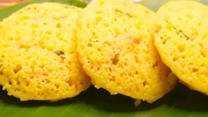 ಬೆಳಗ್ಗೆ ತಿಂಡಿಗೆ ಈ ಹೆಸರು ಬೇಳೆ ಇಡ್ಲಿ ಮಾಡಿ..! ಸ್ಪೆಷಲ್ ಬ್ರೇಕ್‌ಫಾಸ್ಟ್ ಮಾಡಿದ್ದೀರಾ?