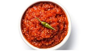 ಟೊಮೆಟೊ ತೊಕ್ಕು ಮಾಡಿಟ್ಟರೆ  ತಿಂಗಳವರೆಗೆ ಇಟ್ಟು ಬಳಸಬಹುದು:ಇದೊಂದು ಇದ್ದರೆ ಸಾಕು ಸಾರು ಕೂಡ ಬೇಕಾಗಿಲ್ಲ