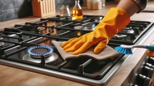 ಗ್ಯಾಸ್ ಸ್ಟೌ ಕ್ಲೀನ್ ಮಾಡುವಾಗ ನೀವು ಮಾಡುವ ಸಾಮಾನ್ಯ ತಪ್ಪುಗಳಿವು..! ಇನ್ಮುಂದೆ ಹೀಗೆ ಮಾಡಬೇಡಿ!