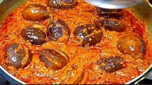 ಉತ್ತರ ಕರ್ನಾಟಕ ಶೈಲಿಯ ಬದನೆಕಾಯಿ ಎಣ್ಣೆಕಾಯಿ ಪಲ್ಯ..! ಎಷ್ಟು ಸಿಂಪಲ್ ಗೊತ್ತಾ?