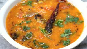 ಸಾಂಬಾರ್ ಪುಡಿ ಬಳಸದೆ ತರಕಾರಿಯೂ ಹಾಕದೆ ಈ ಸಾಂಬಾರ್ ಮಾಡಿ..! ಎಷ್ಟು ಸುಲಭ ಗೊತ್ತಾ?