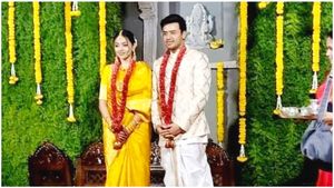 ಸಂಸದ ತೇಜಸ್ವಿ ಸೂರ್ಯ ಕೈಹಿಡಿದ ಈಕೆ ಯಾರು? ಮೋದಿ ಮೆಚ್ಚಿದ ಗಾಯಕಿ ಶಿವಶ್ರೀ ಕುರಿತ ಮಾಹಿತಿ ಇಲ್ಲಿದೆ!