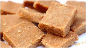 Food: ಅದ್ಭುತ ರುಚಿಯ ಗೋಧಿ ಬರ್ಫಿ ಮಾಡಿದ್ರೆ ನಿಮಿಷದಲ್ಲಿ ಖಾಲಿಯಾಗುತ್ತೆ..! ಮಾಡೋಕೆ 3 ವಸ್ತು ಸಾಕು!