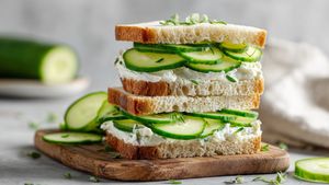 ಟೇಸ್ಟಿ & ಹೆಲ್ದಿ! ಸೌತೆಕಾಯಿ ಸ್ಯಾಂಡ್‌ವಿಚ್ ಮಾಡೋದು ಹೇಗೆ? 10 ನಿಮಿಷ ಸಾಕು