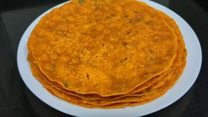 ಮಾಮೂಲಿ ಅಲ್ಲ ರುಚಿ ರುಚಿಯ ಖಾರ ಚಪಾತಿ ಇದು: ಮಾಡೋದು ಕೂಡ ಬಹಳ ಸುಲಭ!