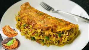 ಇದು ಮ್ಯಾಗಿ ಎಗ್ ಆಮ್ಲೆಟ್: 10 ನಿಮಿಷದಲ್ಲಿ ಎರಡು ಪಟ್ಟು ರುಚಿ.. ಮಾಡೋದು ಹೇಗೆ?