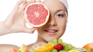 ಯಂಗ್ ಆಗಿ ಕಾಣಬೇಕಾ? ಈ 5 ಆಹಾರ ಈಗಲೇ ಬಿಟ್ಟುಬಿಡಿ.. ಸುಕ್ಕಾದ ಚರ್ಮ ಮಾಯ ಆಗುತ್ತೆ