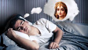 ನಿಮ್ಮ ಕನಸಿನಲ್ಲಿ ಸುಂದರ ಮಹಿಳೆ ಕಂಡರೆ.. ಅದೃಷ್ಟ ಬದಲಾಗಲಿದೆ! ಇದು ಶುಭವೇ? ಅಶುಭವೇ?