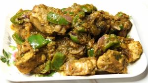 ಊಟ, ತಿಂಡಿ ಎಲ್ಲಾ ಖಾದ್ಯಕ್ಕೂ ಕ್ಯಾಪ್ಸಿಕಂ ಚಿಕನ್ ಫ್ರೈ! ನೀವೂ ಸಹ ಮಾಡಿ ನೋಡಿ..!