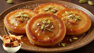 ಸಂಕ್ರಾಂತಿ ಸ್ಪೆಷಲ್.. ಸಕ್ಕರೆ ಬೇಡ, ಬೆಲ್ಲದಿಂದ ಮಾಡಿ ಮೃದುವಾದ ಮಾಲ್ಪುವ! ಬಾಯಲ್ಲಿಟ್ಟರೆ ಕರಗುವ ರುಚಿ