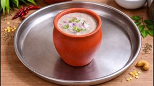 ಬಿಸಿಲಿನಲ್ಲಿ ದೇಹ ತಂಪಾಗಿಡುವ ರಾಗಿ ಮಸಾಲ ಅಂಬಲಿ: ಮಾಡೋದು ಎಷ್ಟು ಸುಲಭ ಗೊತ್ತಾ?