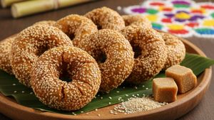 ಸಂಕ್ರಾಂತಿಗೆ ಬೇಕೇ ಬೇಕು ಈ ಸ್ವೀಟ್! ಬಾಯಲ್ಲಿಟ್ಟರೆ ಬೆಣ್ಣೆಯಂತೆ ಕರಗುವ ತಿಲ್ ಅನಾರಸ.. ಮನೆಯಲ್ಲಿ ಇದನ್ನು ಮಾಡಿ