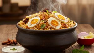 ಬ್ಯಾಚುಲರ್ಸ್‌ಗಾಗಿ ಸಿಂಪಲ್ ಬಿರಿಯಾನಿ! ಕುಕ್ಕರ್‌ನಲ್ಲಿ ಮಾಡಿ ಢಾಬಾ ಸ್ಟೈಲ್‌ ಎಗ್ ಬಿರಿಯಾನಿ.. ಉದುರು ಉದುರಾಗಲು ಹೀಗೆ ಮಾಡಿ