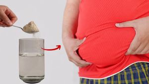 ಹೊಟ್ಟೆಯ ಕೊಬ್ಬು ಕಡಿಮೆ ಮಾಡೋಕೆ ಇದೊಂದು ಪುಡಿ ಸಾಕು! ಬಿಸಿ ನೀರಲ್ಲಿ ನಿತ್ಯ ಸೇವಿಸಿ!