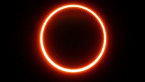 Solar Eclipse 2026: ನಾಳೆ ಕಂಕಣ ಸೂರ್ಯ ಗ್ರಹಣ, ಇನ್ನುಳಿದ ಮೂರು ಗ್ರಹಣದ ದಿನಾಂಕ ಯಾವುದು ಗೊತ್ತಾ?