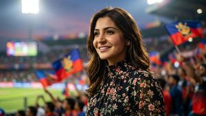 ಅನುಷ್ಕಾ ಶರ್ಮಾ ಫ್ಲೋರಲ್ ಲುಕ್: ಸ್ಟೇಡಿಯಂನಲ್ಲಿ ಮಿಂಚಲು ಹೀಗೆ ಮಾಡಿ