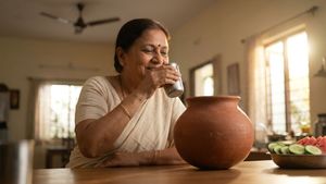 ಹೀಟ್‌ವೇವ್ ಎಚ್ಚರಿಕೆ: ಸುಡುವ ಬಿಸಿಲಿಗೆ ನಿಮ್ಮ ದೇಹ ತಂಪಾಗಿಸುವುದು ಹೇಗೆ?