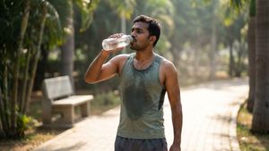 ತೆಲಂಗಾಣ ಬಿಸಿಲ ಬೇಗೆ: ಫಿಟ್ ಆಗಿರಲು ಈ ತಪ್ಪುಗಳನ್ನು ಮಾಡಬೇಡಿ