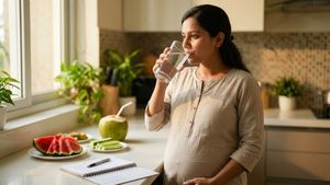 ഉഷ്ണതരംഗം വരുന്നു; ഗർഭിണികൾ ഈ തെറ്റുകൾ ഒഴിവാക്കി സുരക്ഷിതരാകൂ