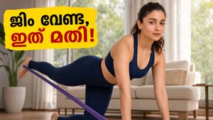 ജിമ്മും വലിയ ഉപകരണങ്ങളും വേണ്ട; ആലിയ ഭട്ടിന്റെ ഫിറ്റ്‌നസ് രഹസ്യം ഈ ചെറിയ ബാൻഡിൽ!