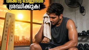കഠിനമായ ചൂടിൽ വർക്കൗട്ട് ചെയ്യുന്നവരാണോ നിങ്ങൾ? സൂര്യാഘാതം ഒഴിവാക്കാൻ പുരുഷന്മാർ ഈ മാറ്റങ്ങൾ ഉടൻ വരുത്തണം!