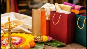 ഓണം 2026: ഷോപ്പിംഗിലും സാമ്പത്തിക ഇടപാടുകളിലും നേട്ടമുണ്ടാക്കാൻ ഈ സ്മാർട്ട് ടിപ്പുകൾ പരീക്ഷിക്കൂ!