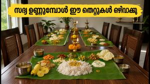 ഓണസദ്യ ഉണ്ണുമ്പോൾ ഇരിപ്പിടം എങ്ങോട്ടാകണം? വാസ്തു പറയുന്ന ഈ കാര്യങ്ങൾ ശ്രദ്ധിക്കൂ