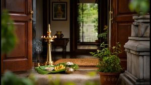 നവരാത്രിക്ക് മുൻപ് വീട് വൃത്തിയാക്കുമ്പോൾ ഈ തെറ്റുകൾ വരുത്തരുത്; വാസ്തു പറയുന്ന ശരിയായ വഴികൾ ഇതാ