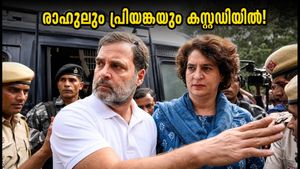 ഡൽഹിയിൽ വൻ രാഷ്ട്രീയ നാടകം; രാഹുലും പ്രിയങ്കയും കസ്റ്റഡിയിൽ, തെരഞ്ഞെടുപ്പ് കമ്മീഷനെതിരെ പ്രതിഷേധം