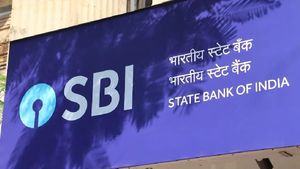 SBI பேங்க் புது ரூல்ஸ்.. புதிய லிமிட்.. ஏப்ரல் 1 முதல் அமல்.. இனி மாதத்திற்கு அதிகபட்சம் ஆக? | SBI Bank Card Reward Points New Rules April 1