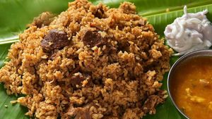 பக்ரீத் ஸ்பெஷல் திண்டுக்கல் தலபாக்கட்டி மட்டன் பிரியாணி - சிம்பிளா எப்படி செய்யணும் தெரியுமா?