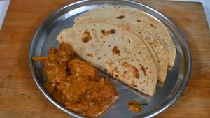 சப்பாத்தி, பூரிக்கு இந்த பக்குவத்துல சிக்கன் கெட்டி குழம்பை செய்யுங்க.. டேஸ்ட் தாறுமாறா இருக்கும்.. 