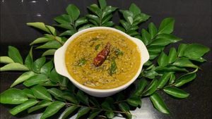 ஆந்திரா கறிவேப்பிலை சட்னி ரெசிபி - அரைச்சு பாருங்க, இட்லி, தோசைக்கு டக்கரா இருக்கும் 
