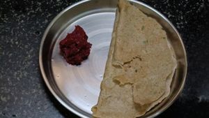 உடல் எடை மடமடன்னு குறைய உதவும் கருப்பு சுண்டல் தோசையும், பீட்ரூட் சட்னியும் - எப்படி செய்யணும் தெரியுமா?