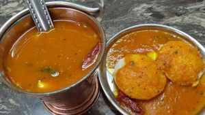 10 நிமிசத்துல பருப்பே இல்லாம் இட்லி, தோசைக்கு ஈஸியான சாம்பாரை செய்யணுமா? இந்த மாதிரி செஞ்சு பாருங்க 