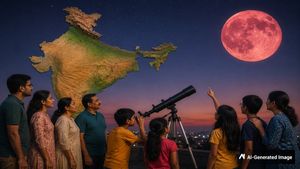 Strawberry Moon 2026: ஸ்ட்ராபெரி நிலவு எப்போது வருகிறது? இந்தியாவில் எந்த நேரத்தில் இது பிரகாசமாக தெரியும்?