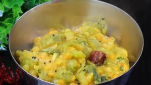 பீர்க்கங்காயை இப்படி கூட்டு செய்யுங்க.. டேஸ்ட் சும்மா வேற லெவல்-ல இருக்கும்..