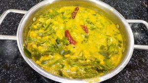 ஐயங்கார் ஸ்டைல் அவரைக்காய் பொரிச்ச கூட்டு ரெசிபி - ட்ரை பண்ணி பாருங்க - வித்தியாசமா சூப்பரா இருக்கும் 