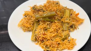 2 முருங்கைக்காயை இருந்தா.. இப்படி ஒருவாட்டி பிரியாணி செஞ்சு சாப்பிடுங்க.. டேஸ்ட் வேற லெவல்-ல இருக்கும்..