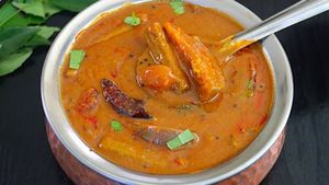 திருநெல்வேலி ஸ்டைல் பொரிச்ச குழம்பு ரெசிபி - இந்த மாதிரி குழம்பு வைச்சு பாருங்க - டக்கரா இருக்கும் 