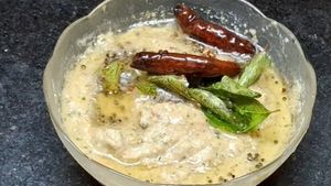 கூரைக்கடை கார சட்னி - இட்லிக்கு இந்த சட்னியை செய்யுங்க.. வீட்டுல எல்லாரும் 2 இட்லி எக்ஸ்ட்ரா சாப்பிடுவாங்க..