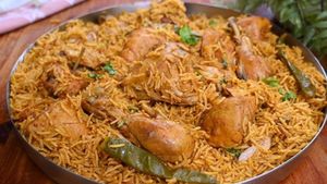 నోరూరించే భాయ్ స్టైల్ చికెన్ బిర్యానీ.. మీ ఇంట్లోనే ఇలా ఈజీగా చేసుకోండి!