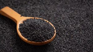 పరగడుపున ఈ నీళ్లు తాగితే..థైరాయిడ్, షుగర్, జుట్టు రాలడం ..అన్నింటికీ ఒకే బ్రహ్మాస్త్రం!