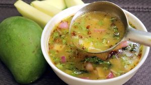 గుటకలేయించే రుచితో..ఎండాకాలంలో అమృతంలాంటి మామిడికాయ పచ్చిపులుసు