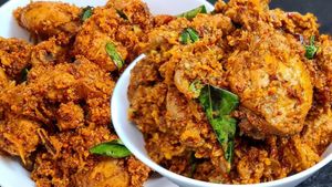  ఘుమఘుమలాడే మంగళూరు చికెన్ సుక్కా.. ఒక్కసారి వండితే ఇంట్లో వాళ్లు మళ్లీ మళ్లీ కావాలంటారు!