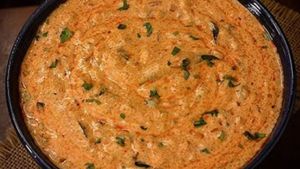 నో గ్యాస్, నో స్టవ్.. నిమిషాల్లో తయారయ్యే కమ్మని పల్లెటూరి రోటి పెరుగు పచ్చడి..ప్లేట్ అన్నం ఖాళీ అవ్వాల్సిందే!