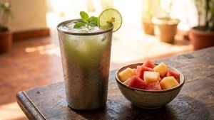 ఎండల వేడికి తట్టుకోలేకపోతున్నారా? ఈ పానీయాలతో శరీరాన్ని చల్లబరచుకోండి!